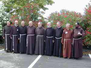 monjes-capuchinos.jpg